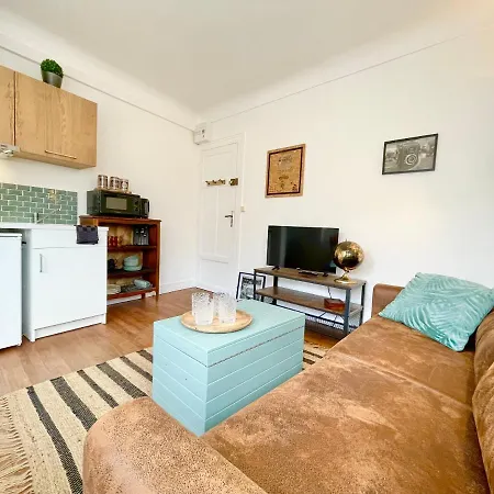 - Au Calme - Stationnement Facile - Proche Centre Et Gare Апартаменты