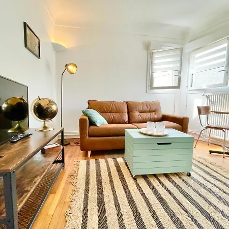 Apartamento - Au Calme - Stationnement Facile - Proche Centre Et Gare