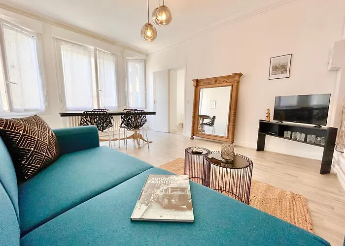 - Au Calme - Stationnement Facile - Proche Centre Et Gare Appartamento