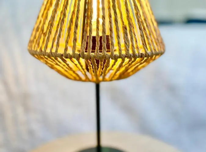 - Au Calme - Stationnement Facile - Proche Centre Et Gare