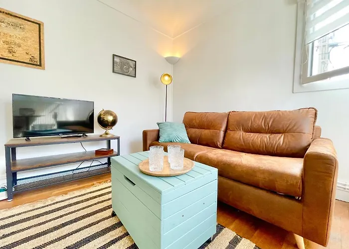 - Au Calme - Stationnement Facile - Proche Centre Et Gare *